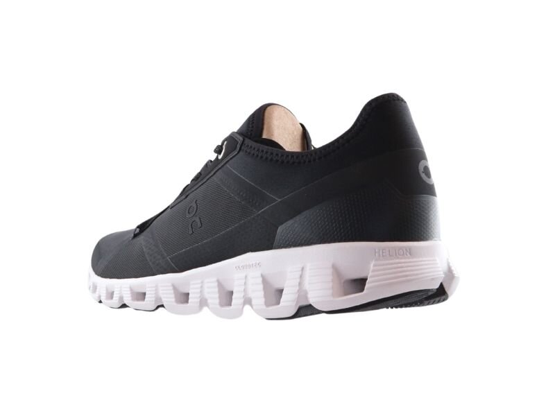 On - Cloud X 3 AD - Schwarz 