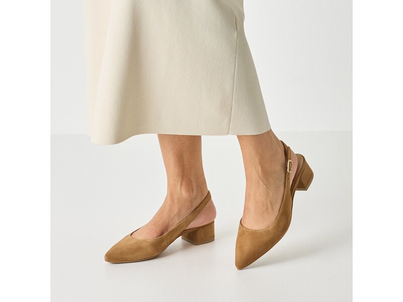 Tamaris - Pumps - Braun 