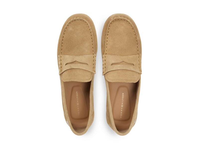 Tommy Hilfiger - FLAG SOFT SUEDE DRIVER LOAFER - Beige 