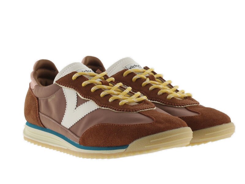 Victoria - SATURNO NYLON & SERRAJE - Braun 