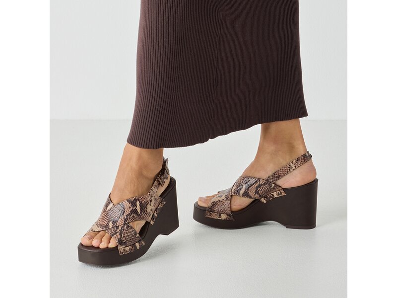 Tamaris - Sandalen - Braun 