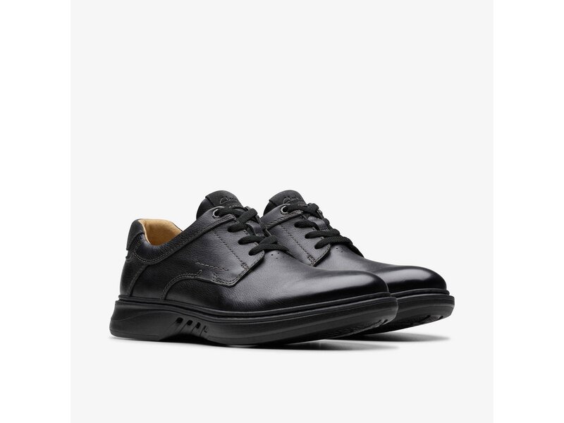 Clarks - Un Briley Pace Black Leather - Schwarz 