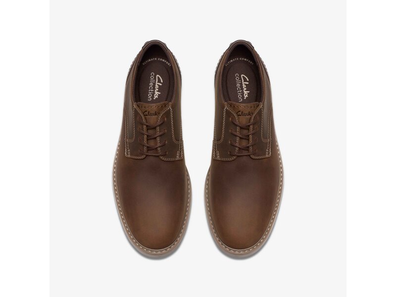 Clarks - Radcliff Low Beeswax Leather - Braun 