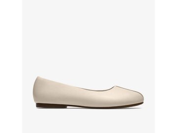 Clarks - Livia Lily Cream Leather - Beige