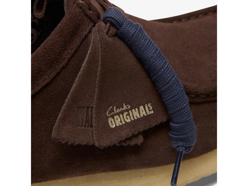 Clarks - Wallabee Dark Brown Suede - Braun 