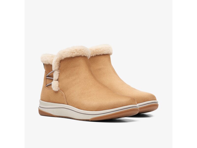 Clarks - Brinkley Fur - Beige 