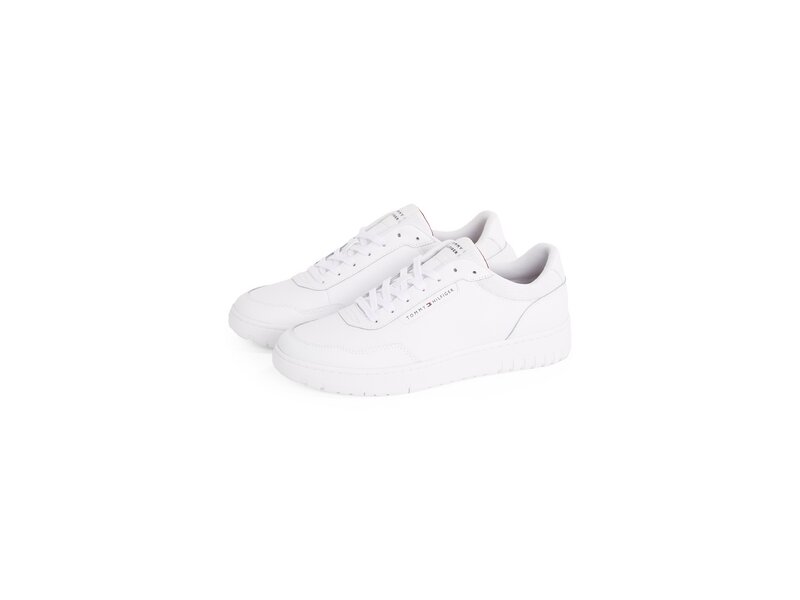 Tommy Hilfiger - TH BASKET CORE LTH PINPERF - Weiß 