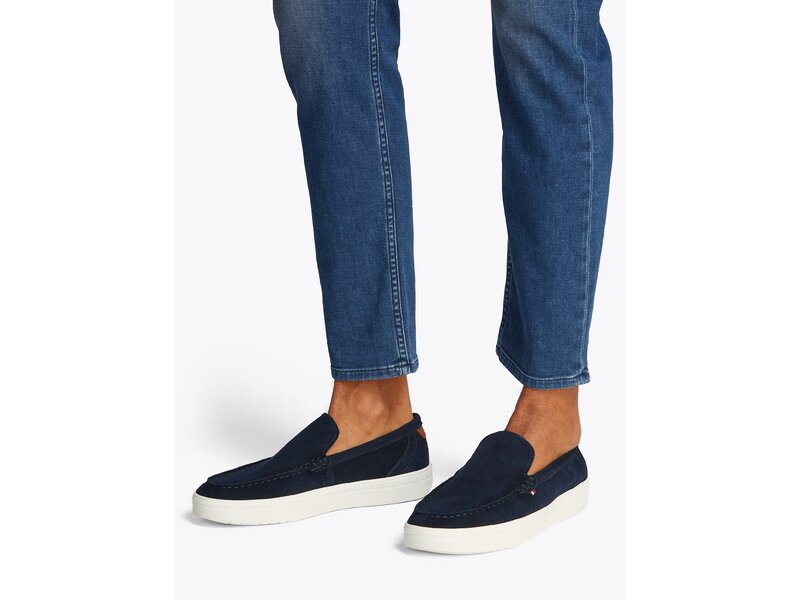 Tommy Hilfiger - MODERN LIGHT HYBRID SUEDE LOAFER - Blau 