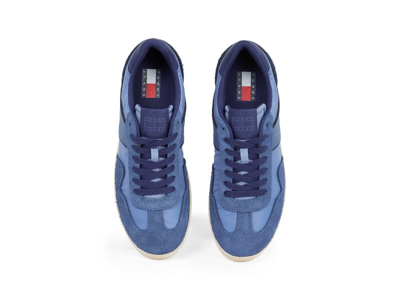 Tommy Hilfiger - TH HI VULC LOW CORE CHAMBRAY - Blau 