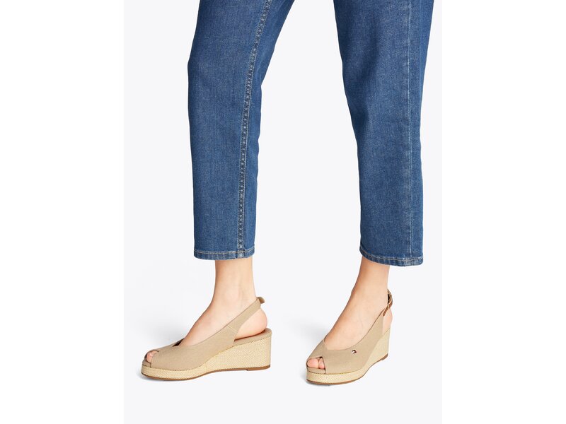Tommy Hilfiger - FLAG MID WEDGE ESPAD SLINGBACK - Beige 